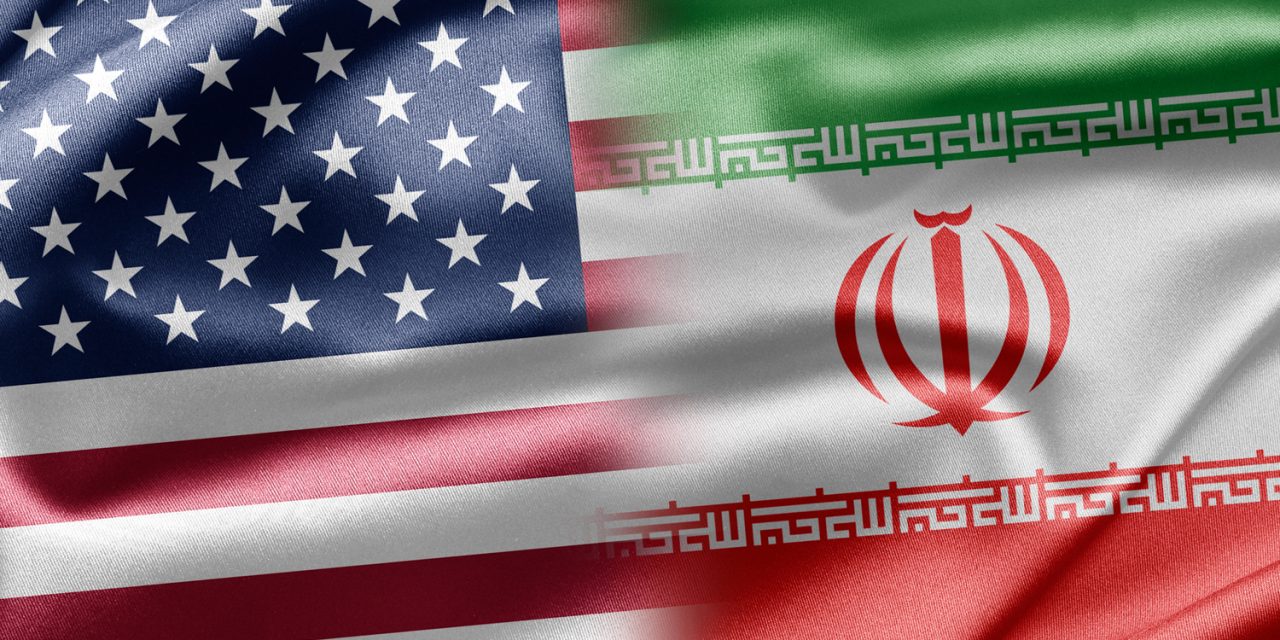 Amerikan Emperyalizmi ile Siyonist İsrail, İran’dan Pençenizi Çekin!