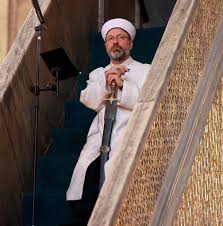 Diyanet ve Kadın Düşmanlığı: Devletin İdeolojik Aygıtı