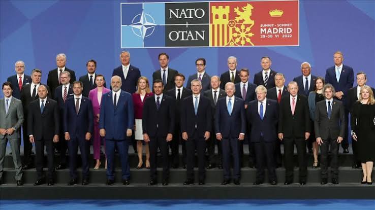 NATO’ya ve Emperyalizme Karşı Öfkeni Kendi Burjuva Devletine Çevir